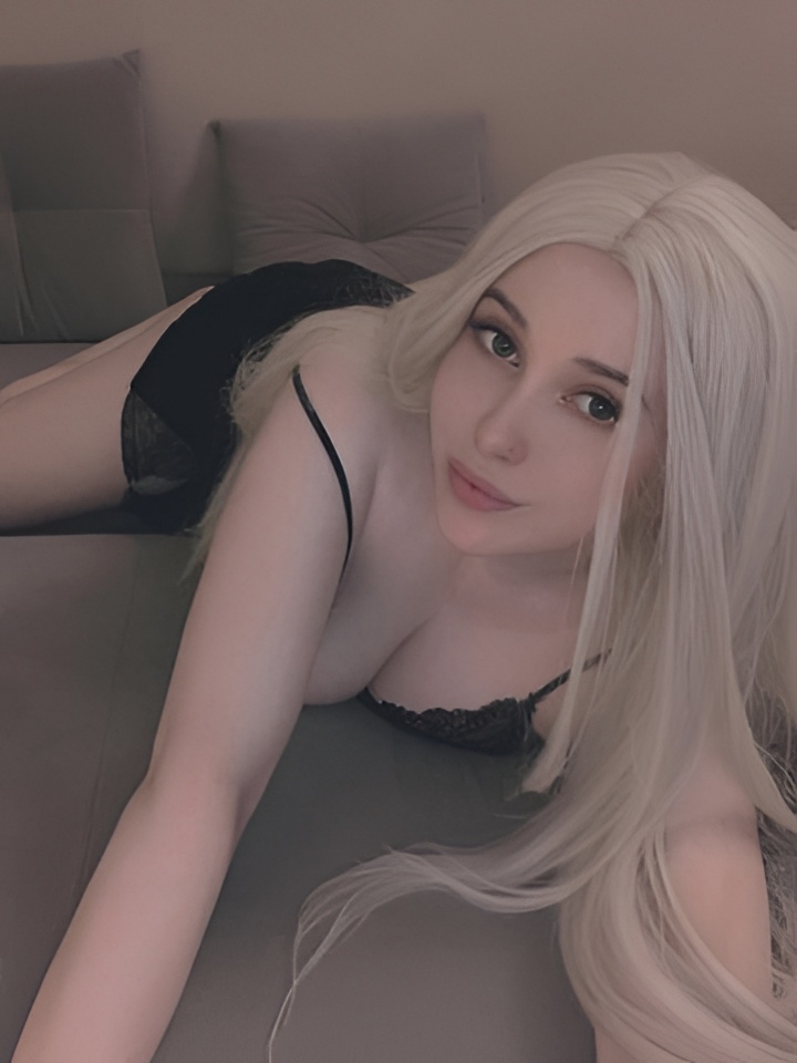 Лея привлекательная девушка из Киселевска цена от 10000 руб