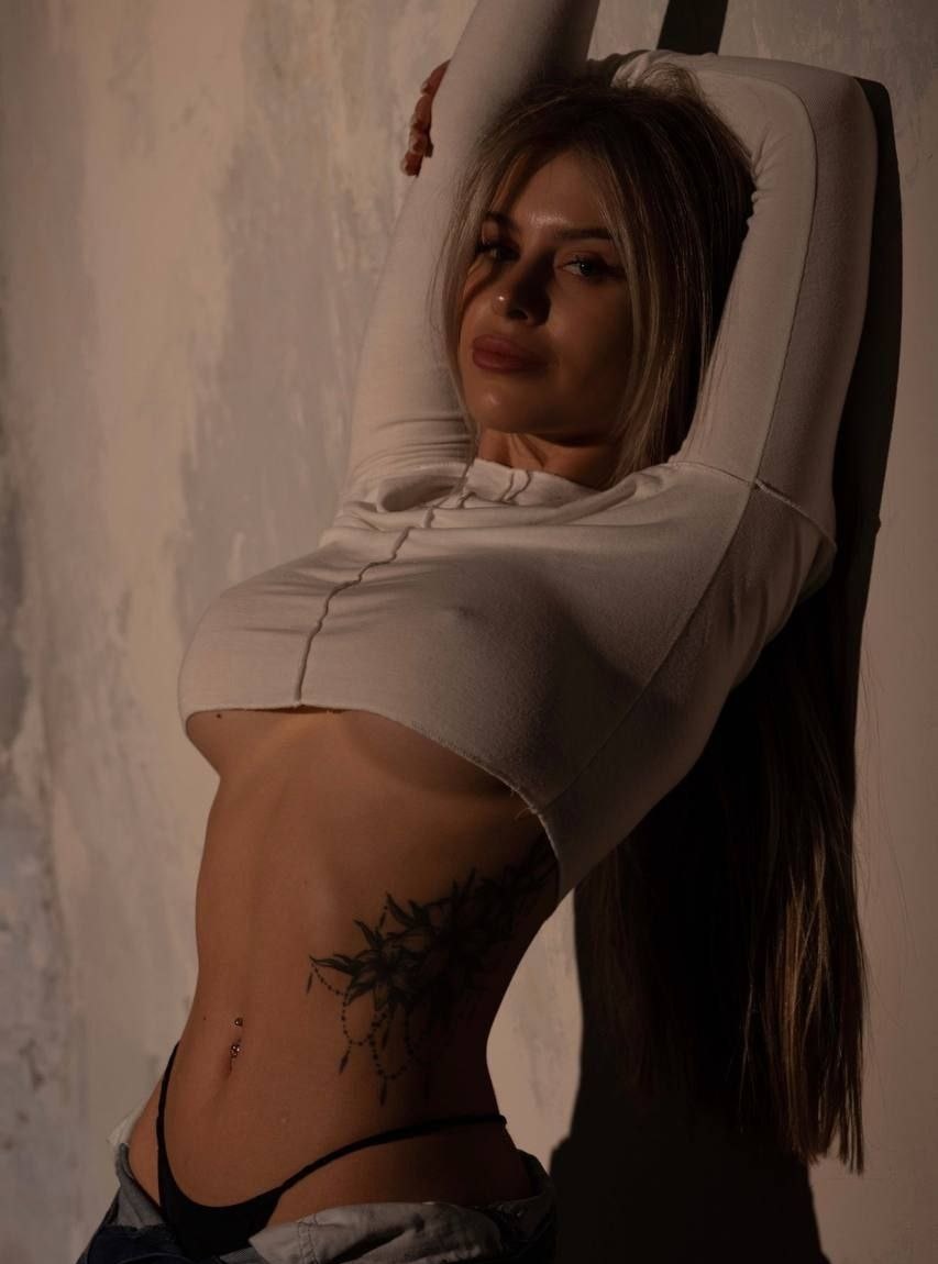 Лика привлекательная девушка из Киселевска цена от 3000 руб